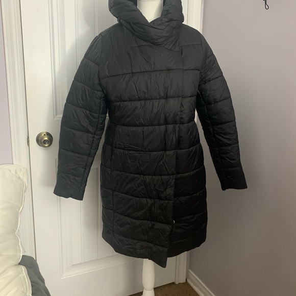 Warn twice in great shape. 2021 M RW&co winter down jacket - Picture 3 of 3